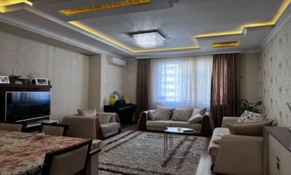 Satılır — 3 otaqlı  yeni tikili  120 m²   Azərbaycan Bakı Nəcəfqulu Rəfiyev          (000339)