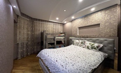 Satılır — 2 otaqlı  yeni tikili  67 m²   Azərbaycan Bakı Xocalı pr.          (000350)