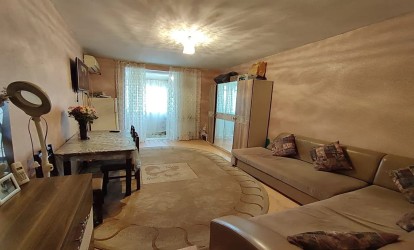 Satılır — 1 otaqlı köhnə tikili 25 m²   Azərbaycan Bakı Abbas Mirze Şerifzade kuc          (000407)