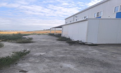 Satılır — 80 m²   Azərbaycan Bakı Novxani qes,          (000419)