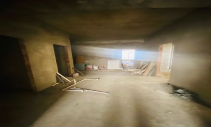 Satılır — 5 otaqlı  yeni tikili  250 m²  Bakı Zahid Xəlilov kücəsi