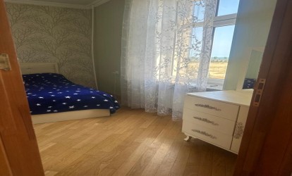 İcarəyə verilir — 2 otaqlı köhnə tikili 45 m²  Bakı 8 noyabr prospekti