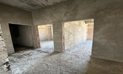 Satılır — 3 otaqlı  yeni tikili  117 m²  Bakı Təbriz kücəsi