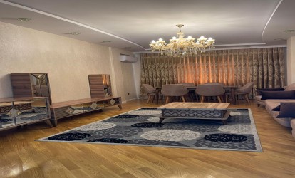 İcarəyə verilir — 3 otaqlı  yeni tikili  160 m²  Bakı Esed Ehmedov küc