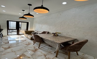 Satılır — 2 otaqlı  yeni tikili  84 m²  Bakı Əliyar Əliyev kücəsi