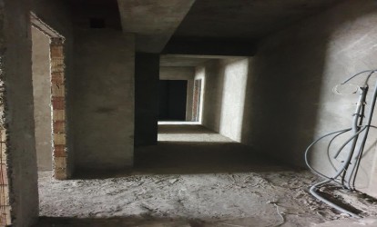 Satılır — 4 otaqlı  yeni tikili  155 m²  Bakı Həzi Aslanov metrosu