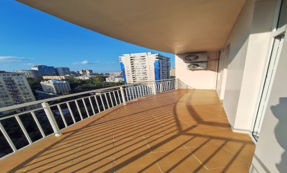 İcarəyə verilir — 3 otaqlı  yeni tikili  130 m²  Bakı Rəşid Behbudov