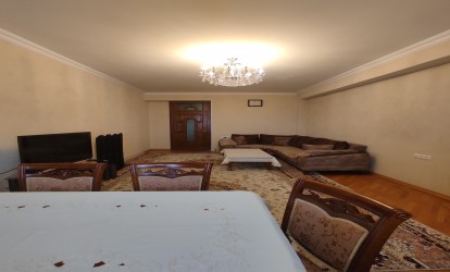 Satılır — 3 otaqlı  yeni tikili  90 m²  Bakı Nəsimi küçəsi