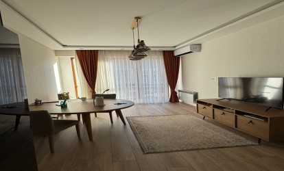 Satılır — 2 otaqlı  yeni tikili  51 m²  Bakı Azadlıq pr