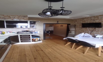 Satılır — 3 otaqlı  yeni tikili  95 m²  Bakı Mehemmed Xiyabani kuc