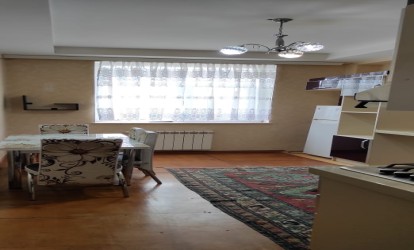 İcarəyə verilir — 2 otaqlı  yeni tikili  80 m²  Bakı Esed Ehmedov kucesi