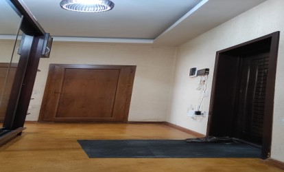 İcarəyə verilir — 2 otaqlı  yeni tikili  80 m²  Bakı Esed Ehmedov kucesi