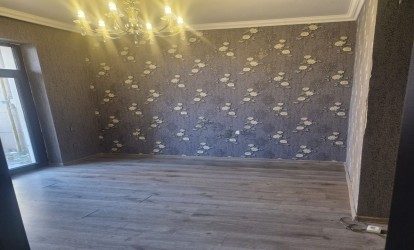 Satılır — 2 otaqlı  yeni tikili  48 m²  Bakı Azadlıq pr