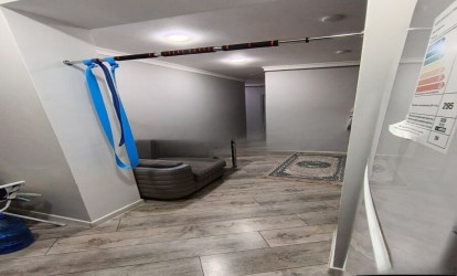 Satılır — 2 otaqlı köhnə tikili 60 m²  Bakı 1 Sahib Ibrahimxalilov, Bakı,