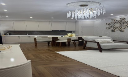 İcarəyə verilir — 3 otaqlı  yeni tikili  120 m²  Bakı Tbilisi prospekti