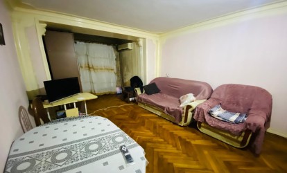 Satılır — 1 otaqlı köhnə tikili 35 m²  Bakı Ağa Neymatullah kücəsi