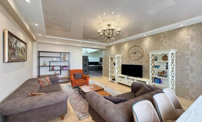 Satılır — 3 otaqlı  yeni tikili  117 m²  Bakı Ceyhun Hacıbəli kücəsi