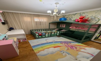 Satılır — 5 otaqlı  yeni tikili  130 m²  Bakı Telnov küçəsi