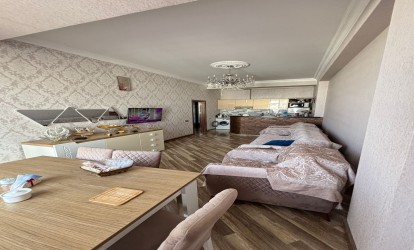 Satılır — 3 otaqlı  yeni tikili  80 m²  Bakı Qarabağ kücəsi