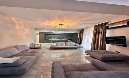 Satılır — 2 otaqlı  yeni tikili  105 m²  Bakı Qarabağ kücəsi