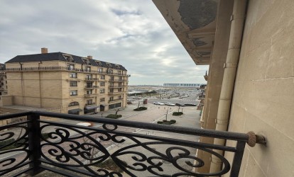 İcarəyə verilir — 3 otaqlı  yeni tikili  140 m²  Bakı ağ şəhər