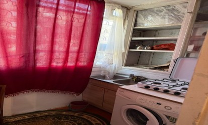 İcarəyə verilir 35 m² 2 otaq köhnə tikili , Elmlər Akademiyası m., Yasamal r., Bakı