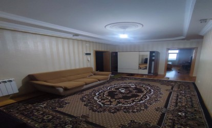 Satılır 129 m² 3 otaq  yeni tikili  , Neftçilər m., Nizami r., Bakı