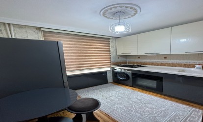 Satılır 65 m² 3 otaq köhnə tikili , Qara Qarayev m., Nizami r., Bakı