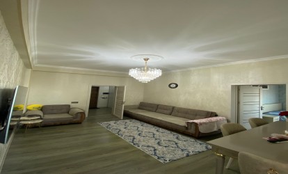 Satılır 65 m² 3 otaq  yeni tikili  , Qara Qarayev m., Nizami r., Bakı