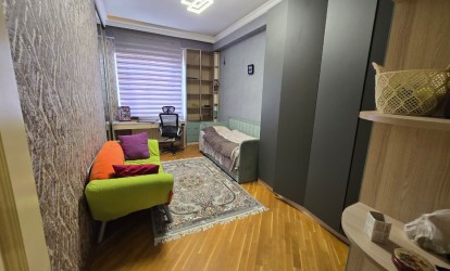 Satılır 135 m² 4 otaq  yeni tikili  , İnşaatçılar m., Yasamal r., Bakı