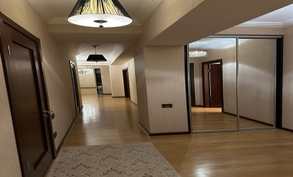 Satılır 190 m² 4 otaq  yeni tikili  , 28 May m., Nəsimi r., Bakı